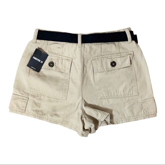 Forever 21 Khaki Cargo Shorts L - Picture 2 of 4